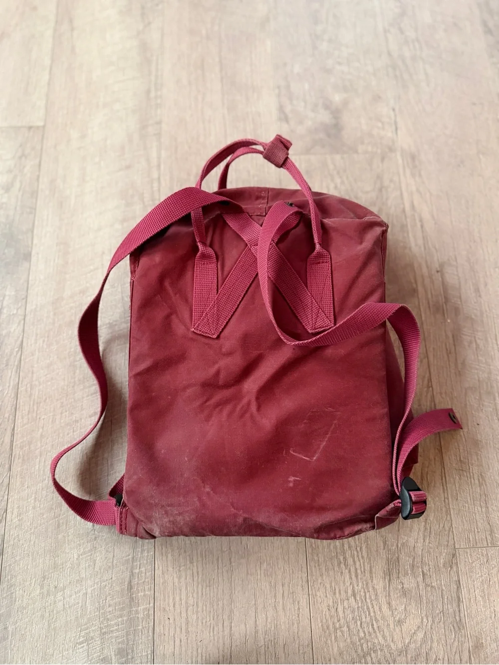 Kånken Classic Backpack - Burgundy